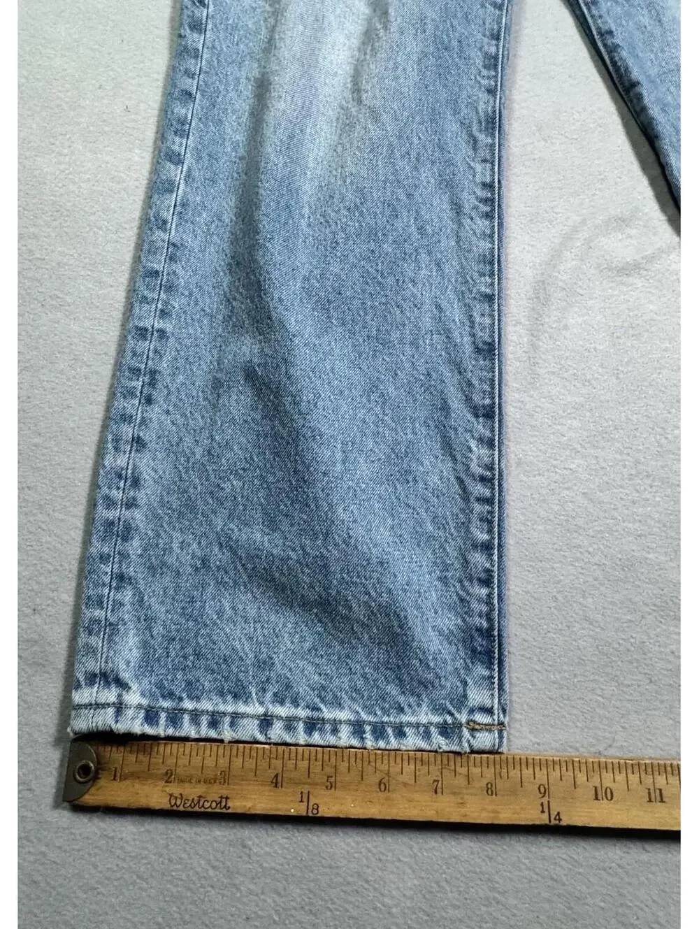 Madewell Women’s Low Slung Straight Jeans Size 28 [COPY] - Picture 4 of 9